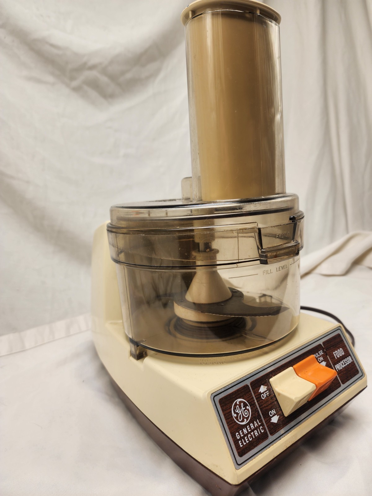 Vintage GE Food Processer General Electric D2FP4200 Woodgrain 1970s Tested