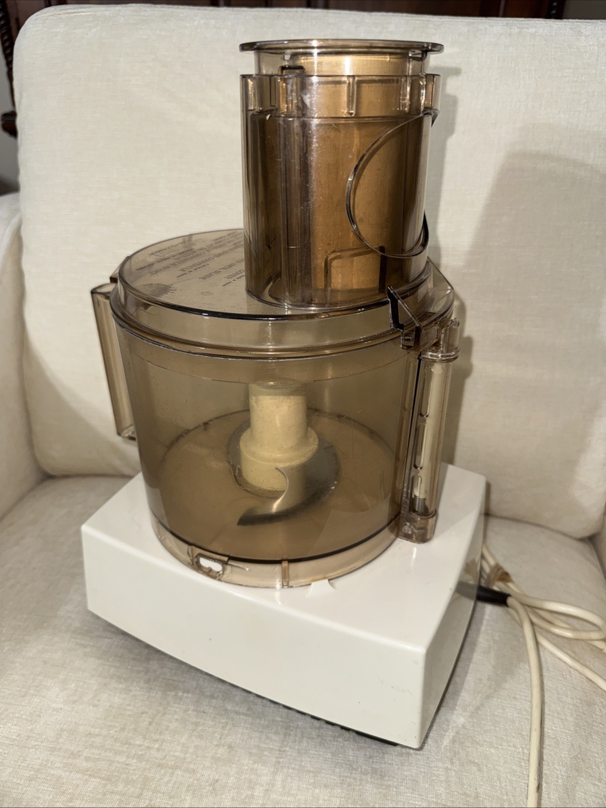 Vintage Cuisinart Food Processor DLC-7e Tested &Works (read)