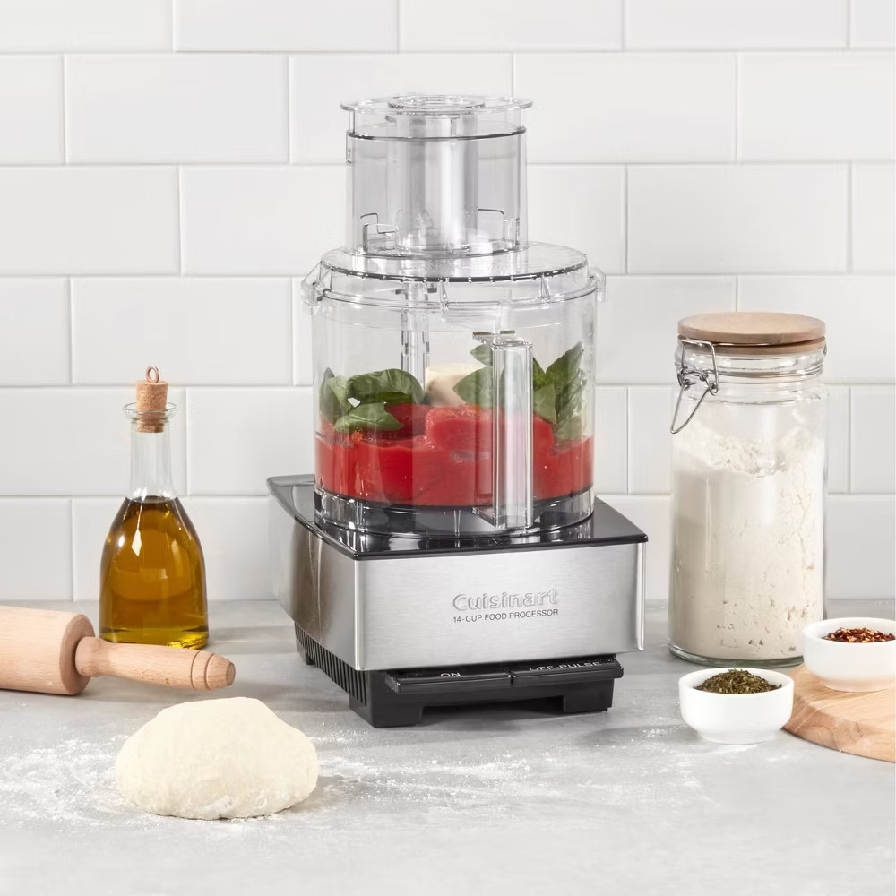 Cuisinart 14 Cup Food Processor Custom 14-Cup Brushed DFP-14BCNY Slicing