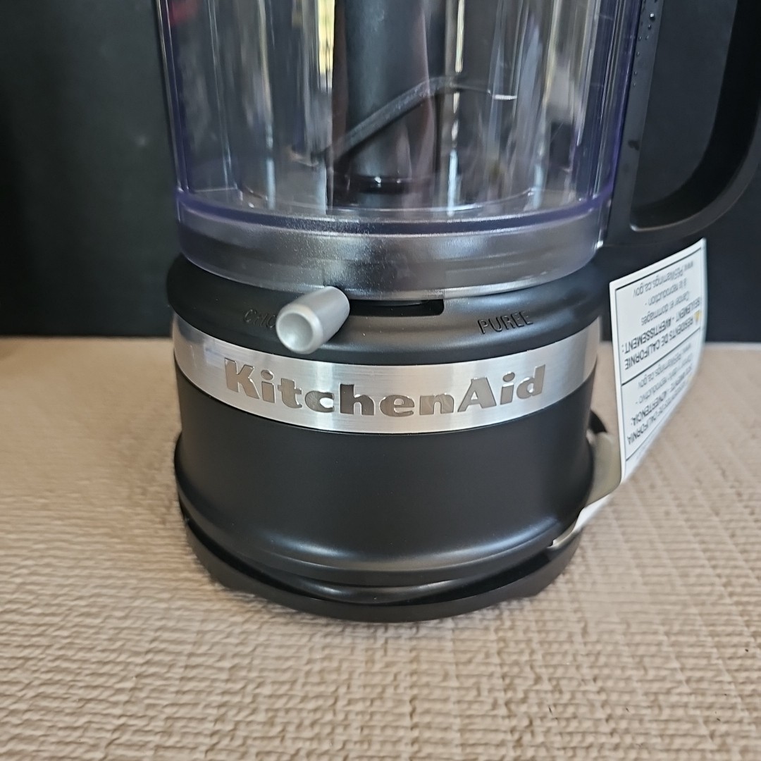 KitchenAid 3.5-Cup Food Chopper Chop Mix Puree Drizzle Basin Liquid NIOB