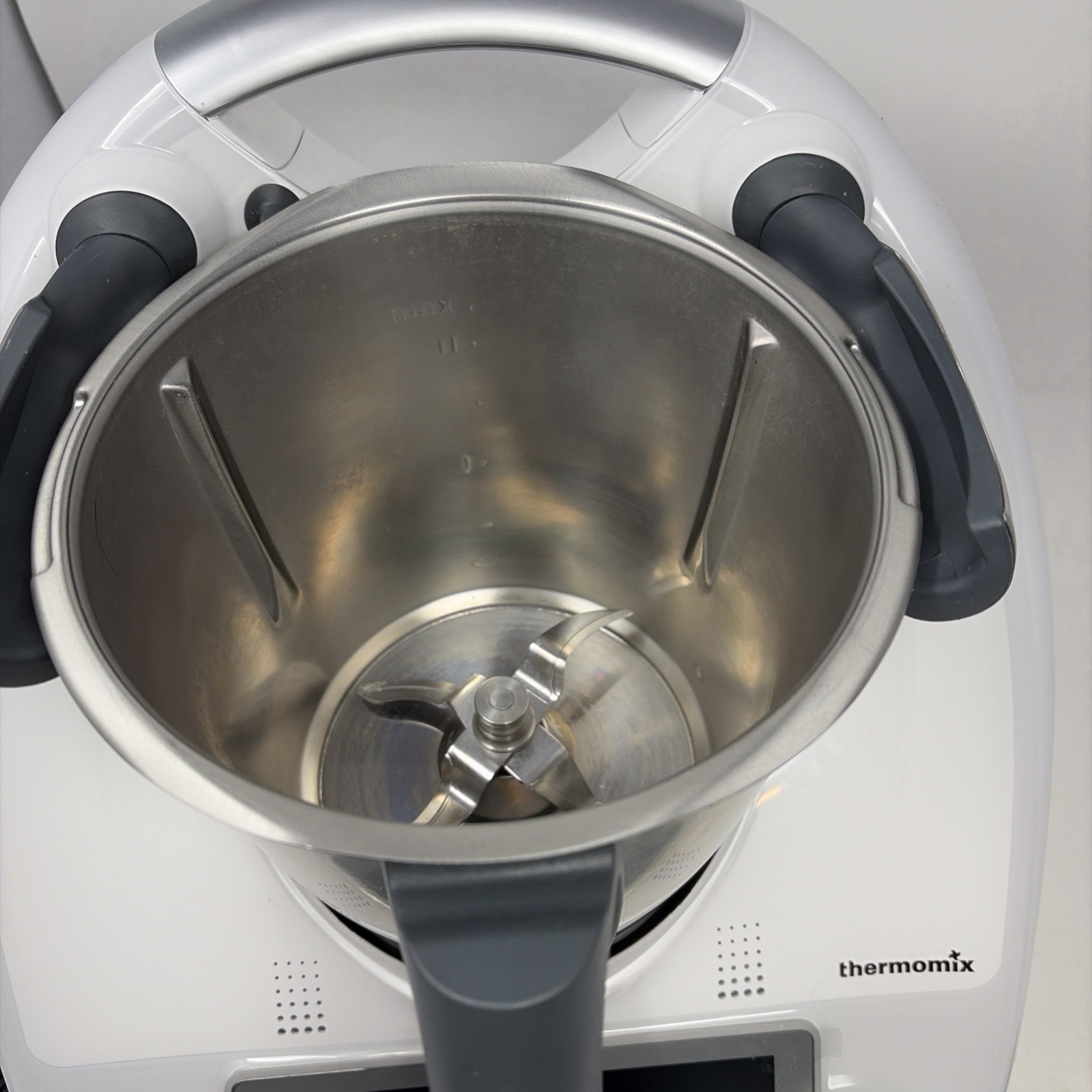 Vorwerk thermonix TM6-5 All In One Cooker Wifi Food Processor 1300W Gemany