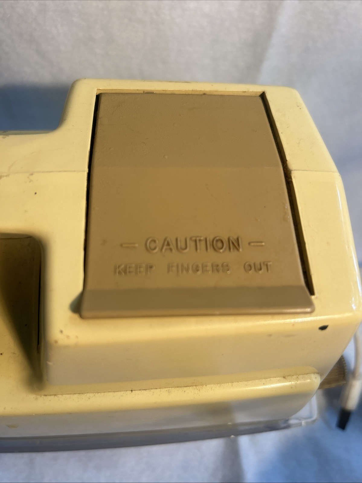 Vintage ICE CRUSHER 1970s OSTER IMPERIAL SNOWFLAKE Yellow Gold WORKS!