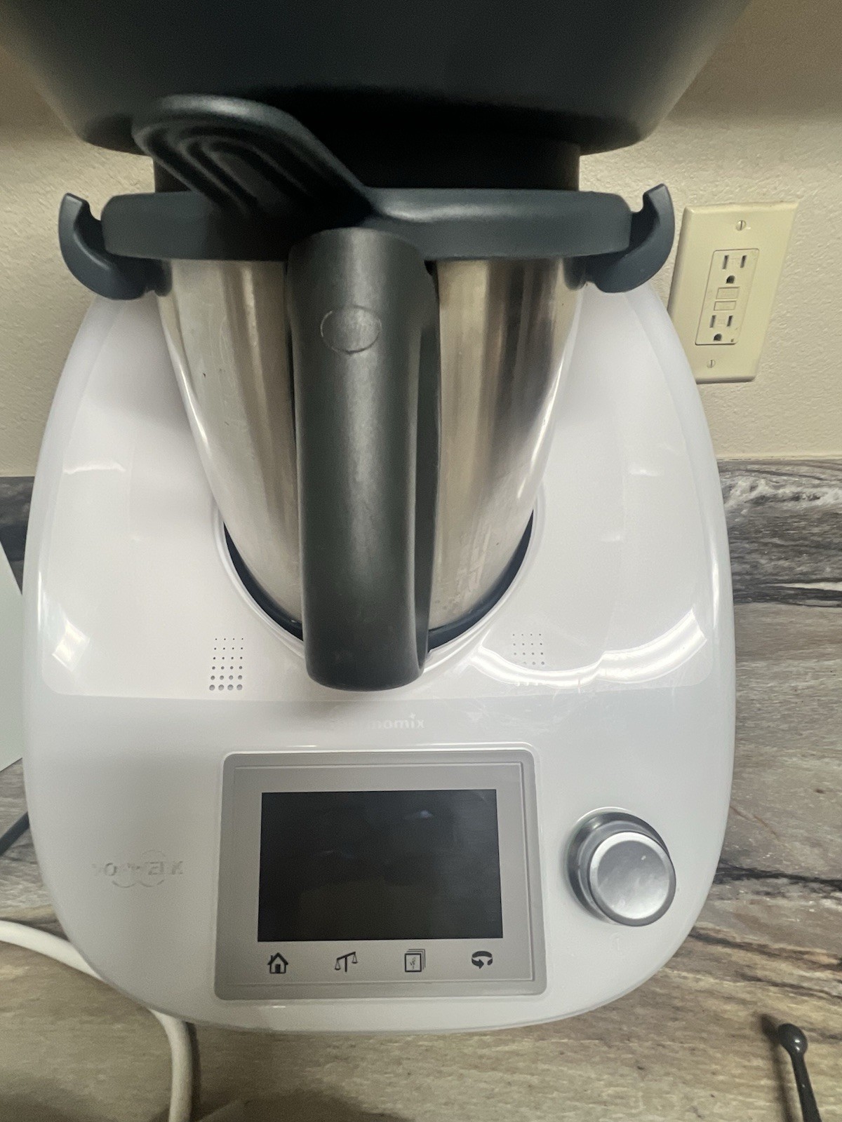 Thermomix. TM5. European kitchen robot. All accessories. Includes three cookido.