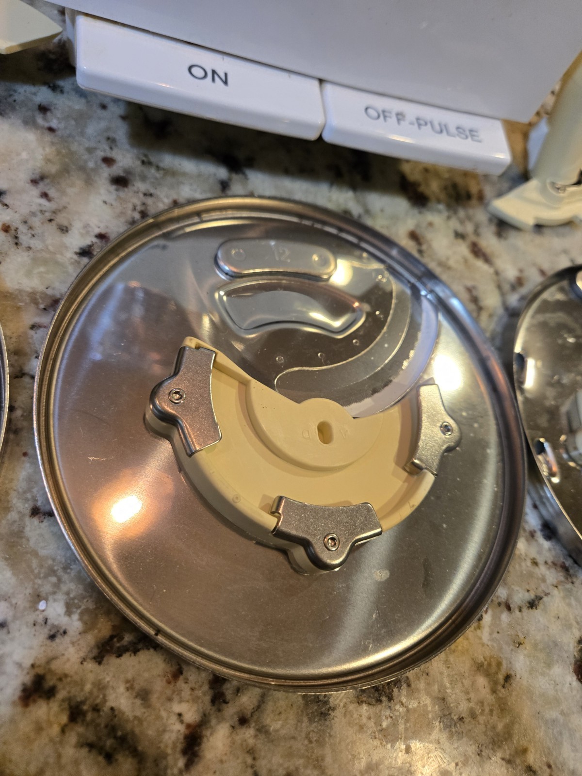 Cuisinart Pro Custom 11 Food Processor White Tested Working Missing Feeder Tube