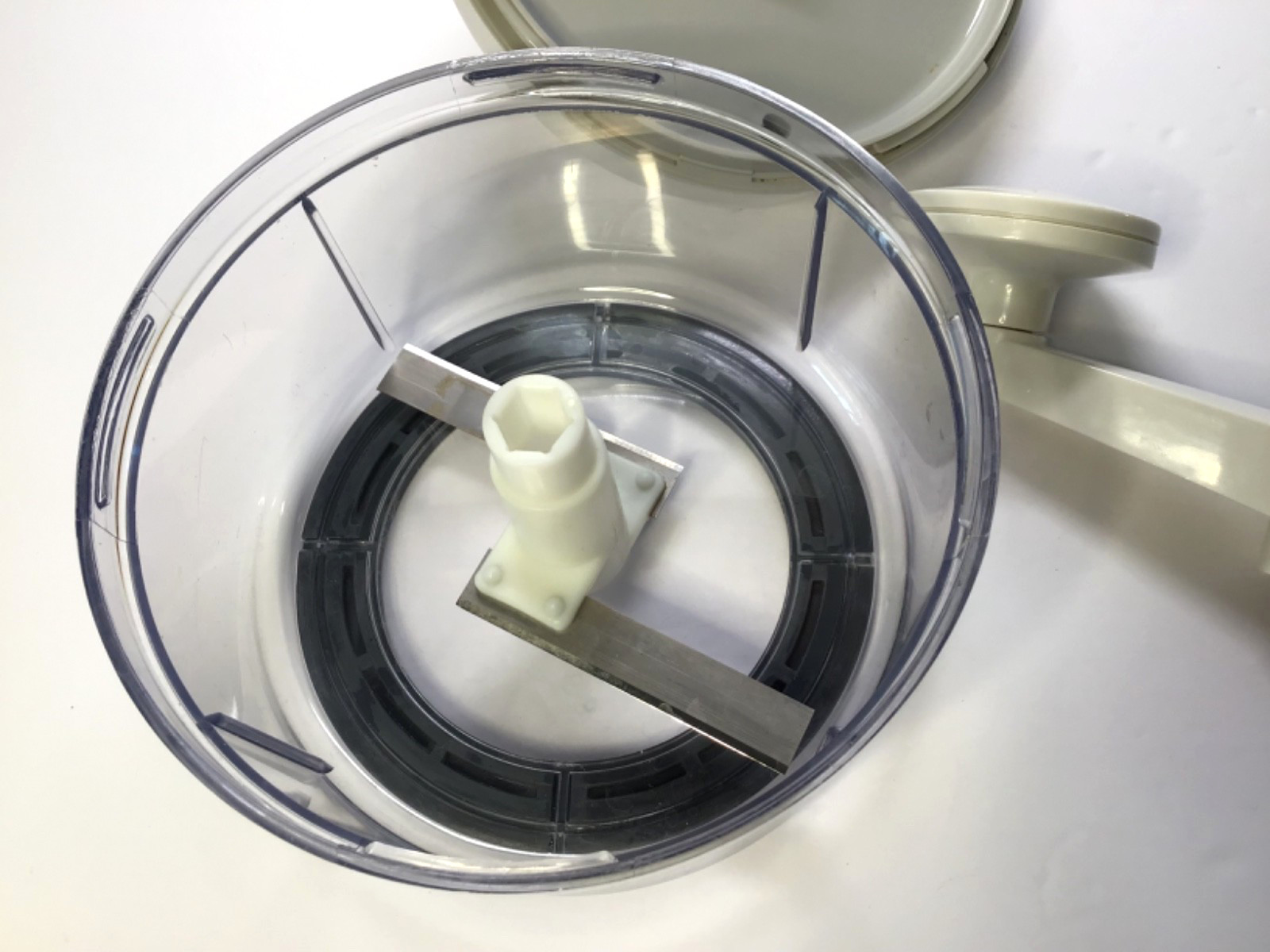 STARFRIT: MANUAL FOOD PROCESSOR – COMPACT FOOD PROCESSOR