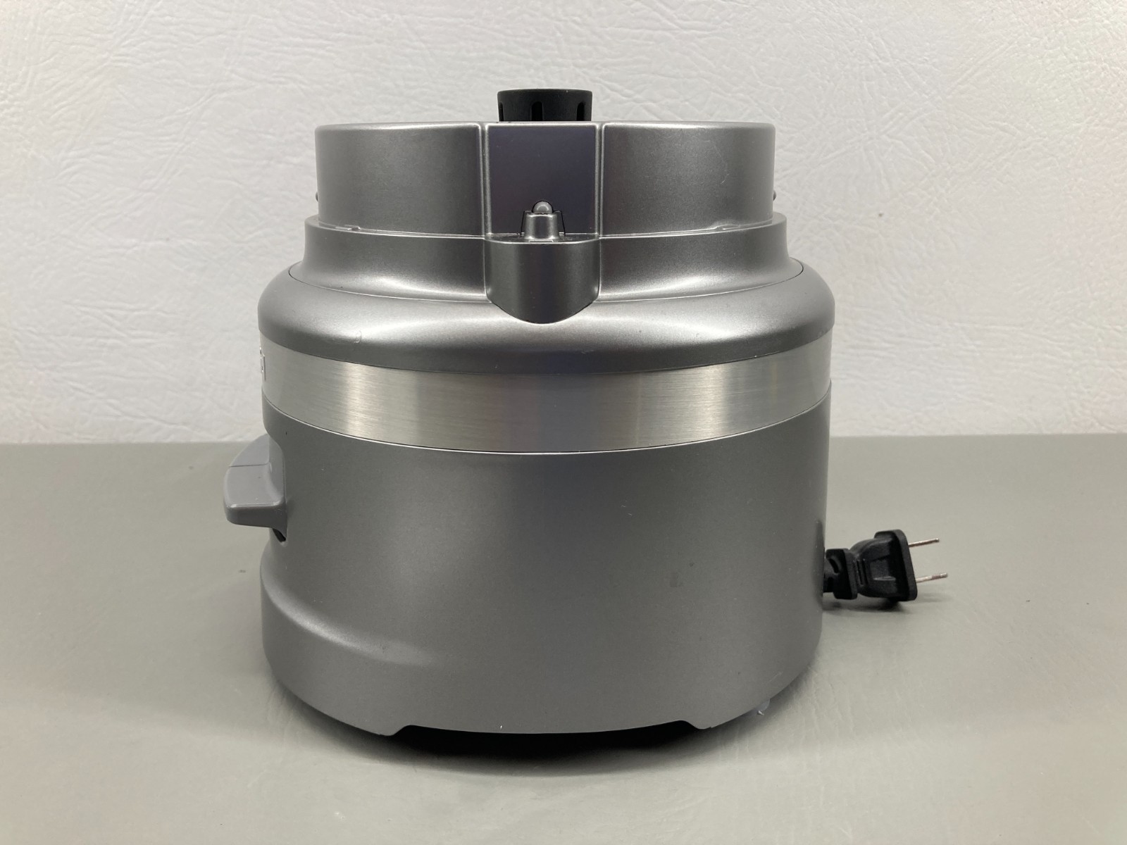 KitchenAid KFP0919CU 9 Cup Plus Food Processor Contour Silver Motor Base Only