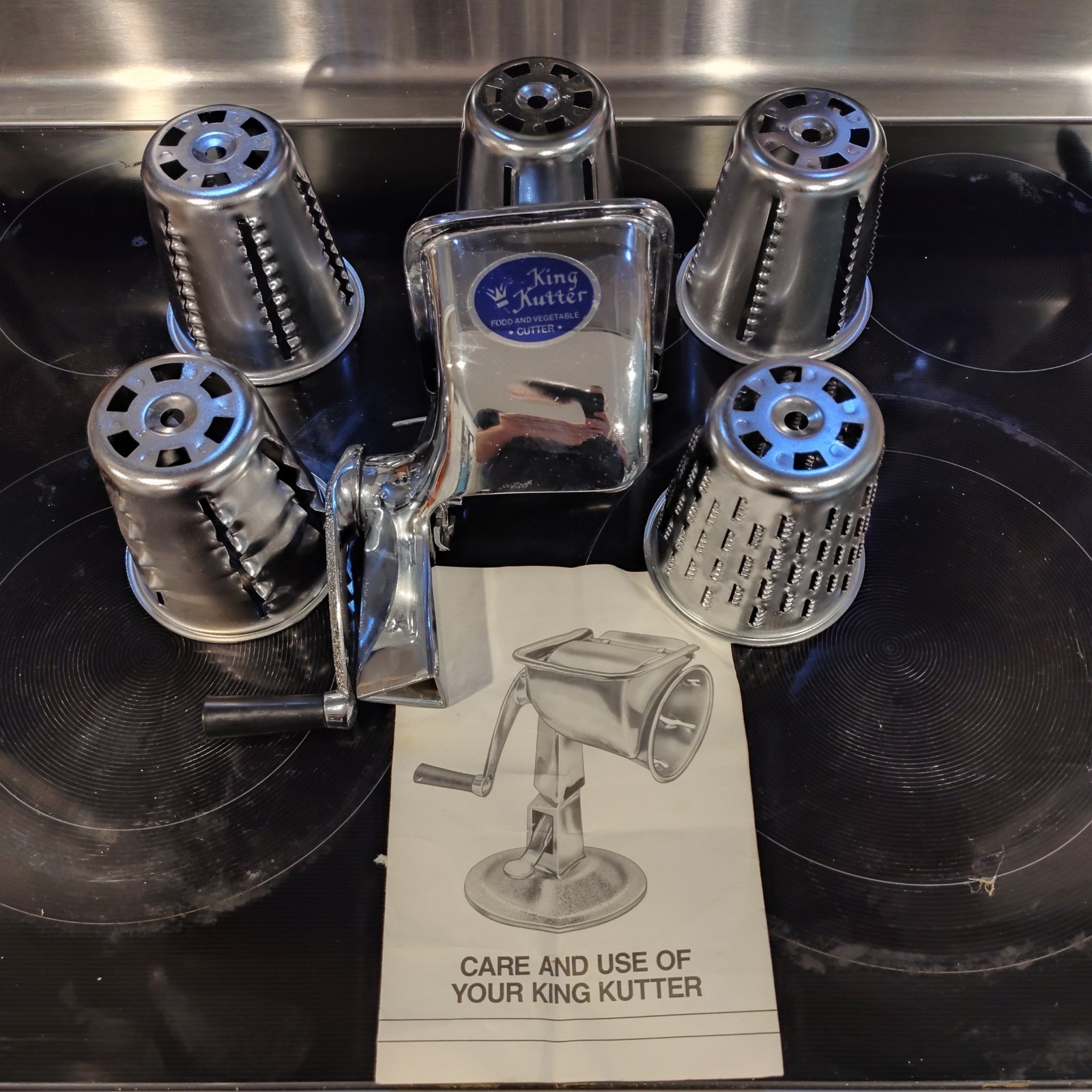 Vintage King Kutter Manual Cutter Food Processor 5 Cutting Cones