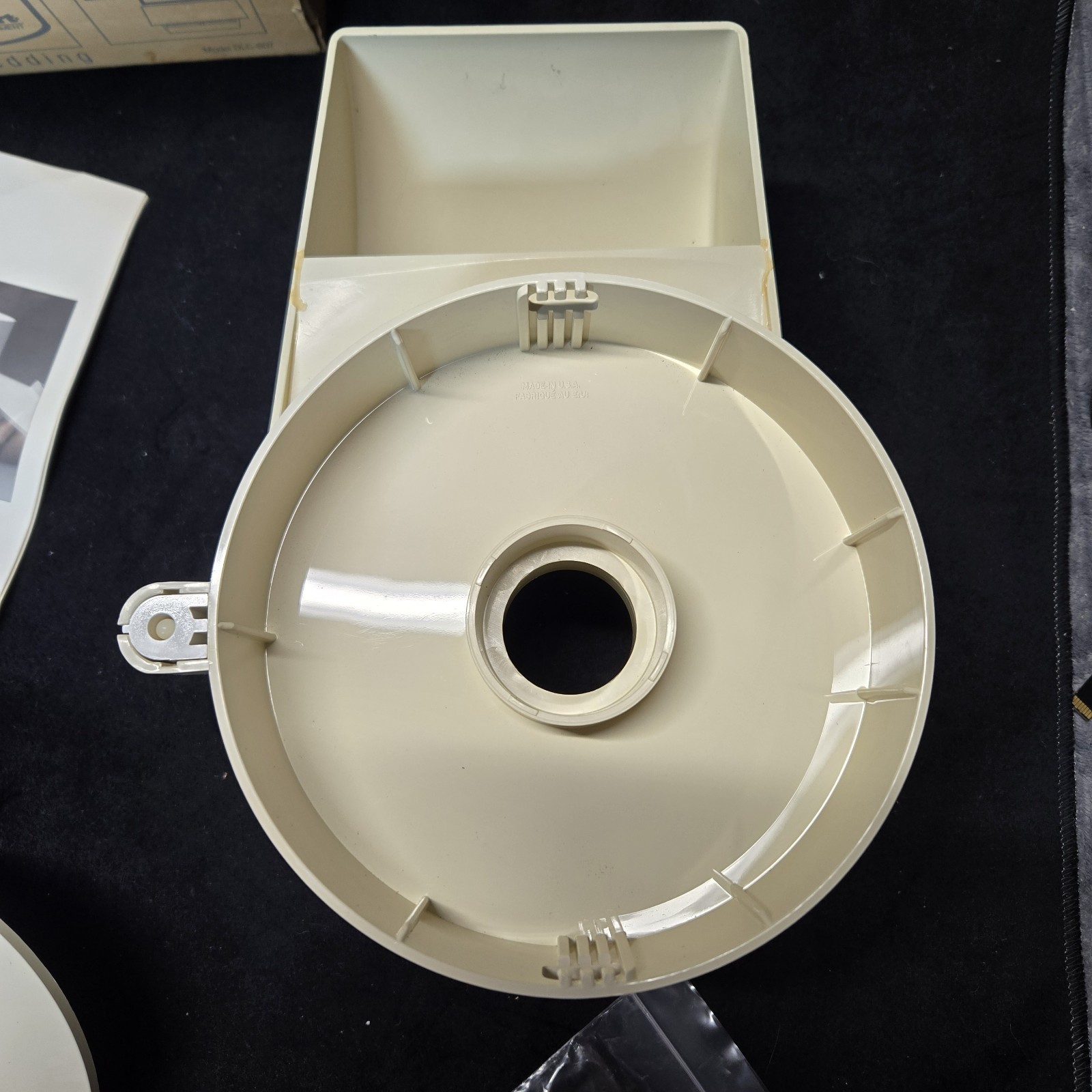 Cuisinart Food Processor Chute Attachment w Box Manual DLC-7 DLC-10l