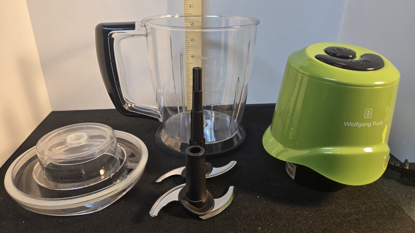 WOLFGANG PUCK Food Chopper 48 Ozs/6 Cups. Adjustable 2 Piece Blade Assembly.