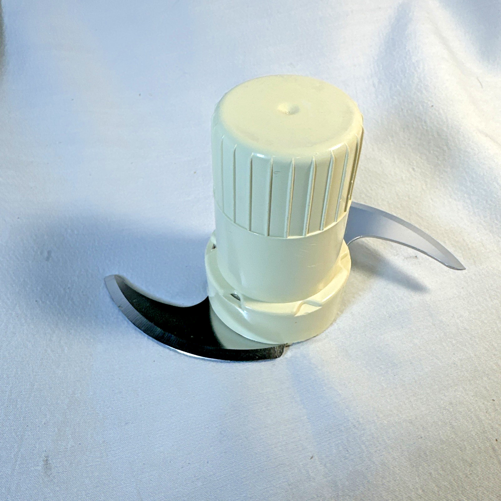 Regal La Machine 1 Model V813 Food Processor Chopping Blade Replacement Part