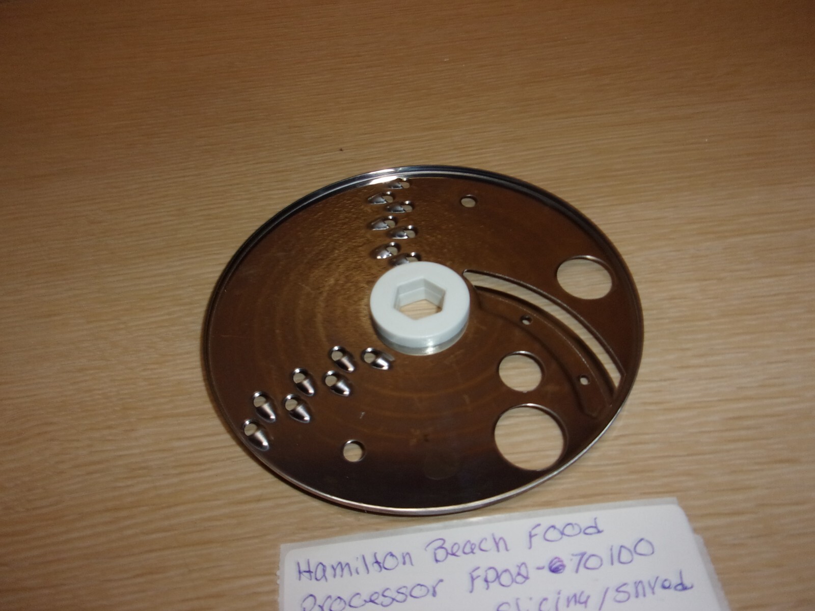 PART FOR A HAMILTON BEACH FOOD PROCESSOR 70100 REVERSABLE SLICING/SHREDDING DISC