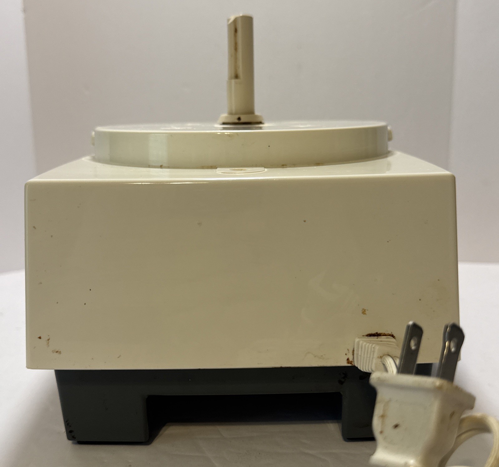 CUISINART DELUXE 11 Food Processor Replacement Motor Base Only DFP-11 TX TESTED