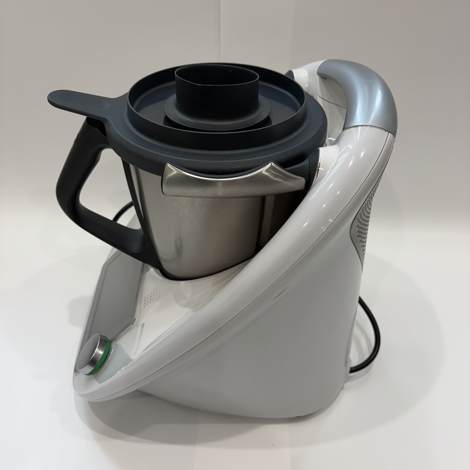 Thermomix TM6 Food Processor Complete Set with Original Accessories + Travel Bag