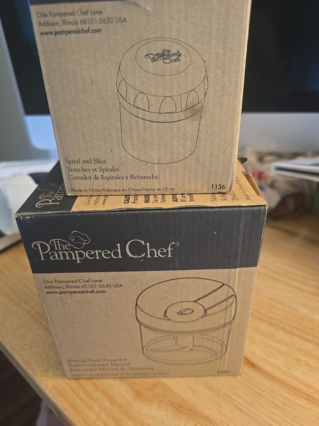 Pampered Chef Manual Food Processor 2581 + 1136 Spiral and Slice – Both New