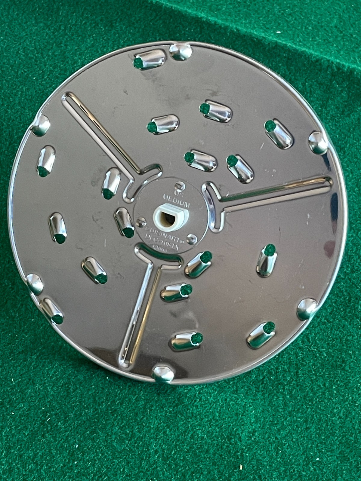 Cuisinart DLC-5TX Food Processor Discs: DLC-108TX Shred and DLC-103TX 3mm Slice