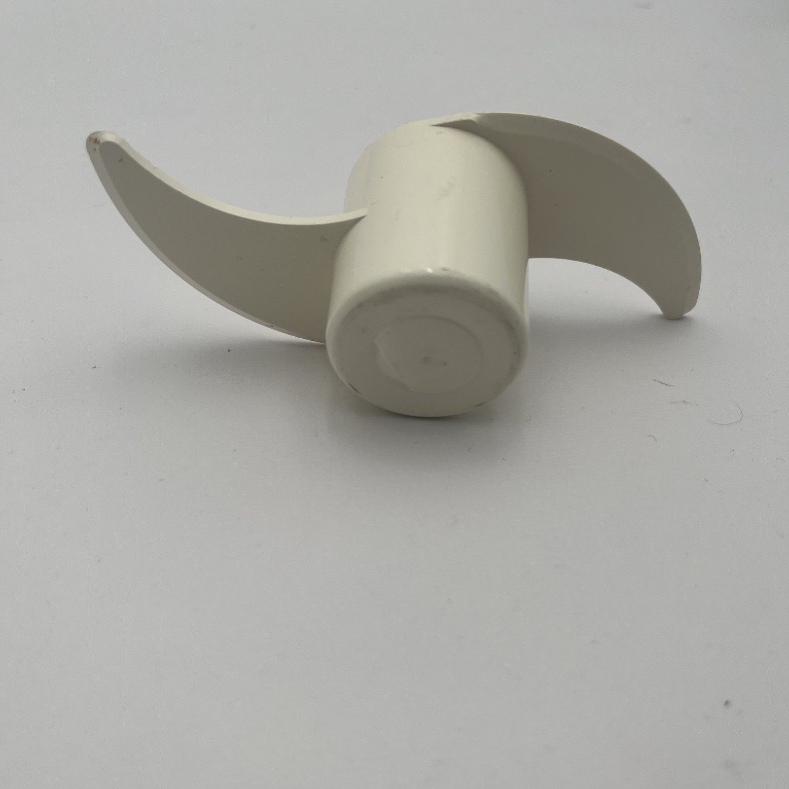 Vintage Kitchen Aid Food Processor Replacement Part KFP400 Dough Blade Off White