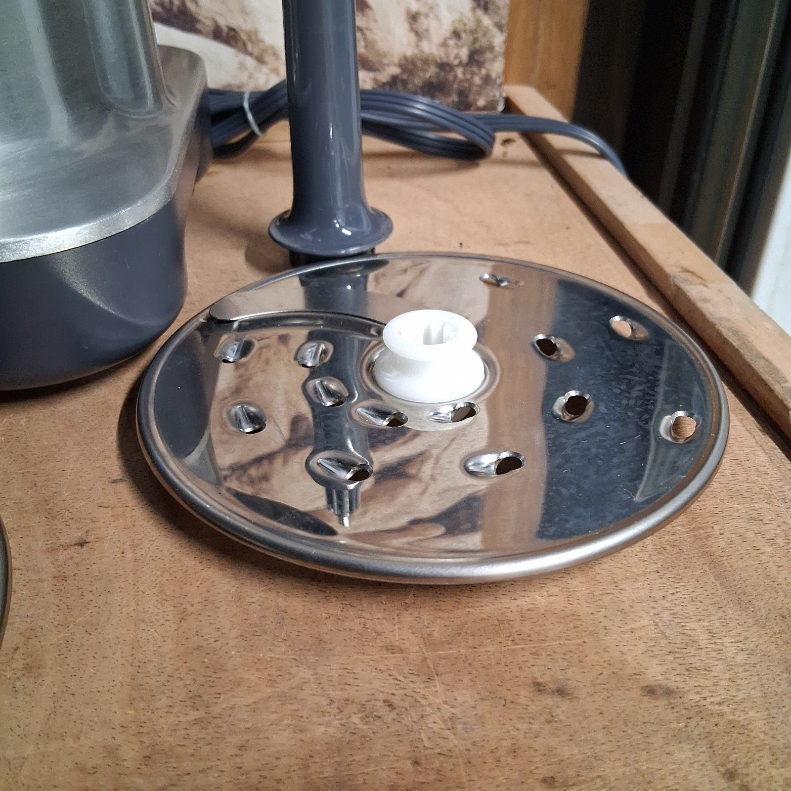 DeLonghi DFP250 Food Processor