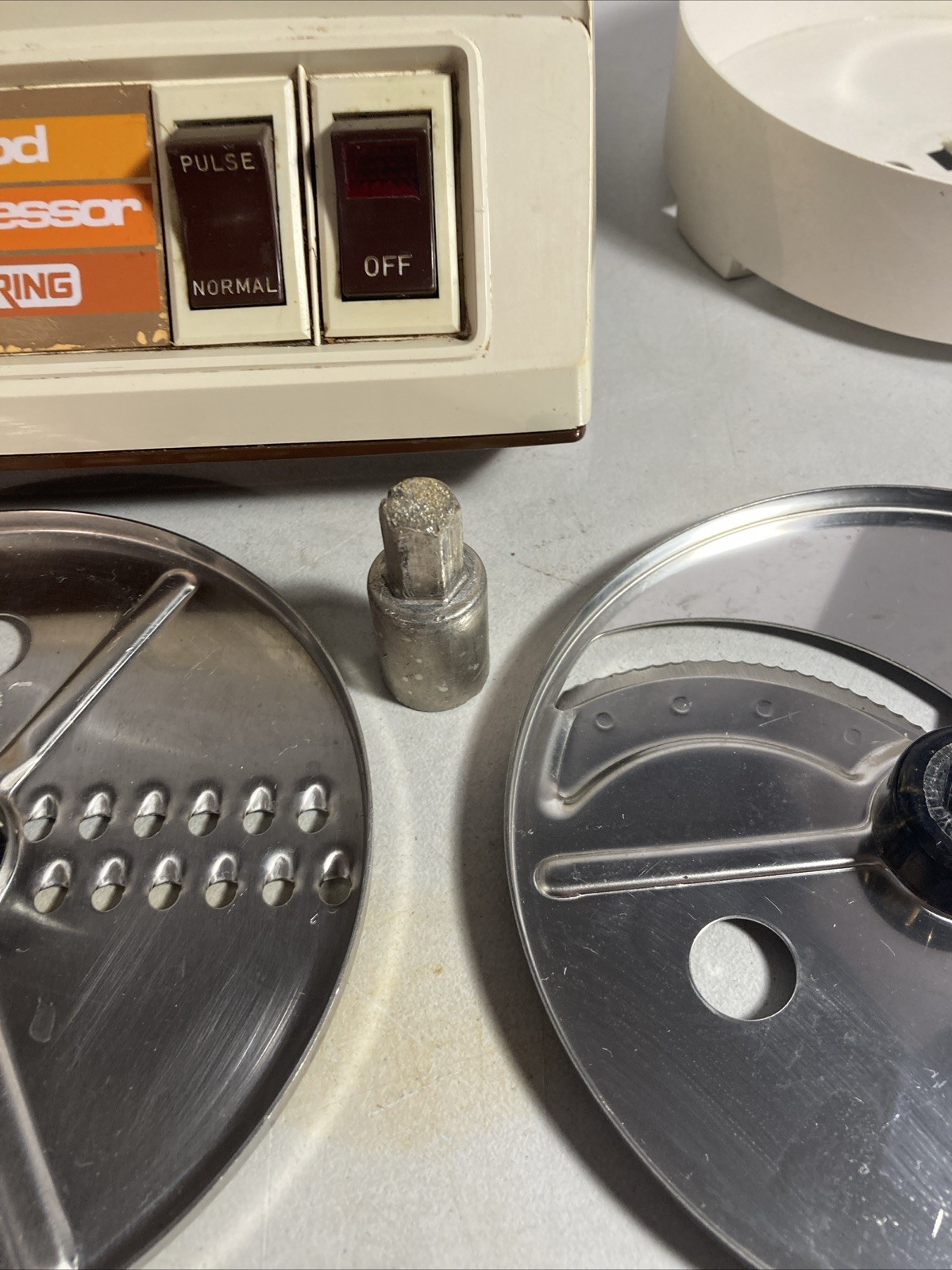 Vintage Food Processor by Waring. Model FP510. Blade 805. Tested