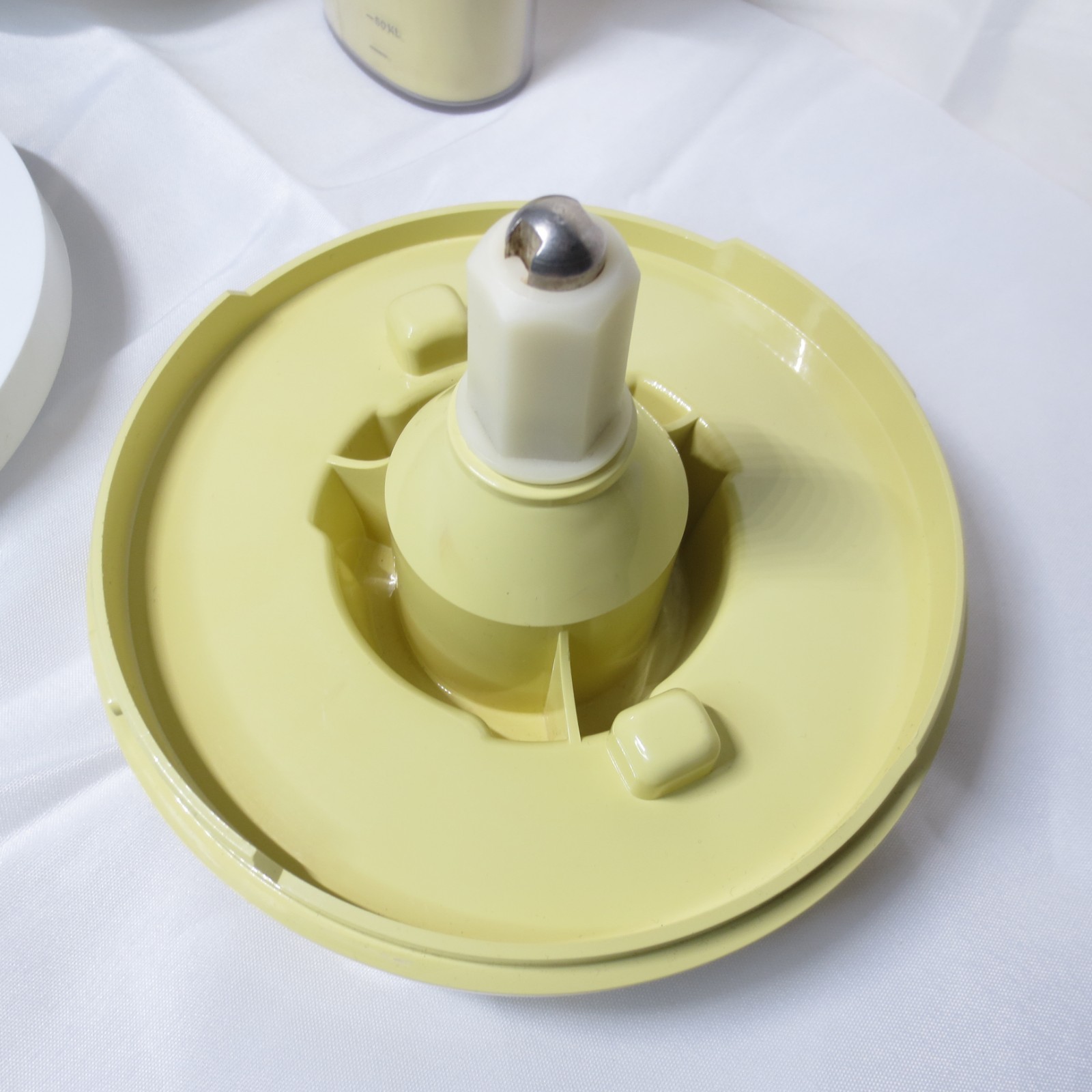 Oster Regency Kitchen Center Food Pusher, Thin Slicer, Fry Cutter & Adapter Base