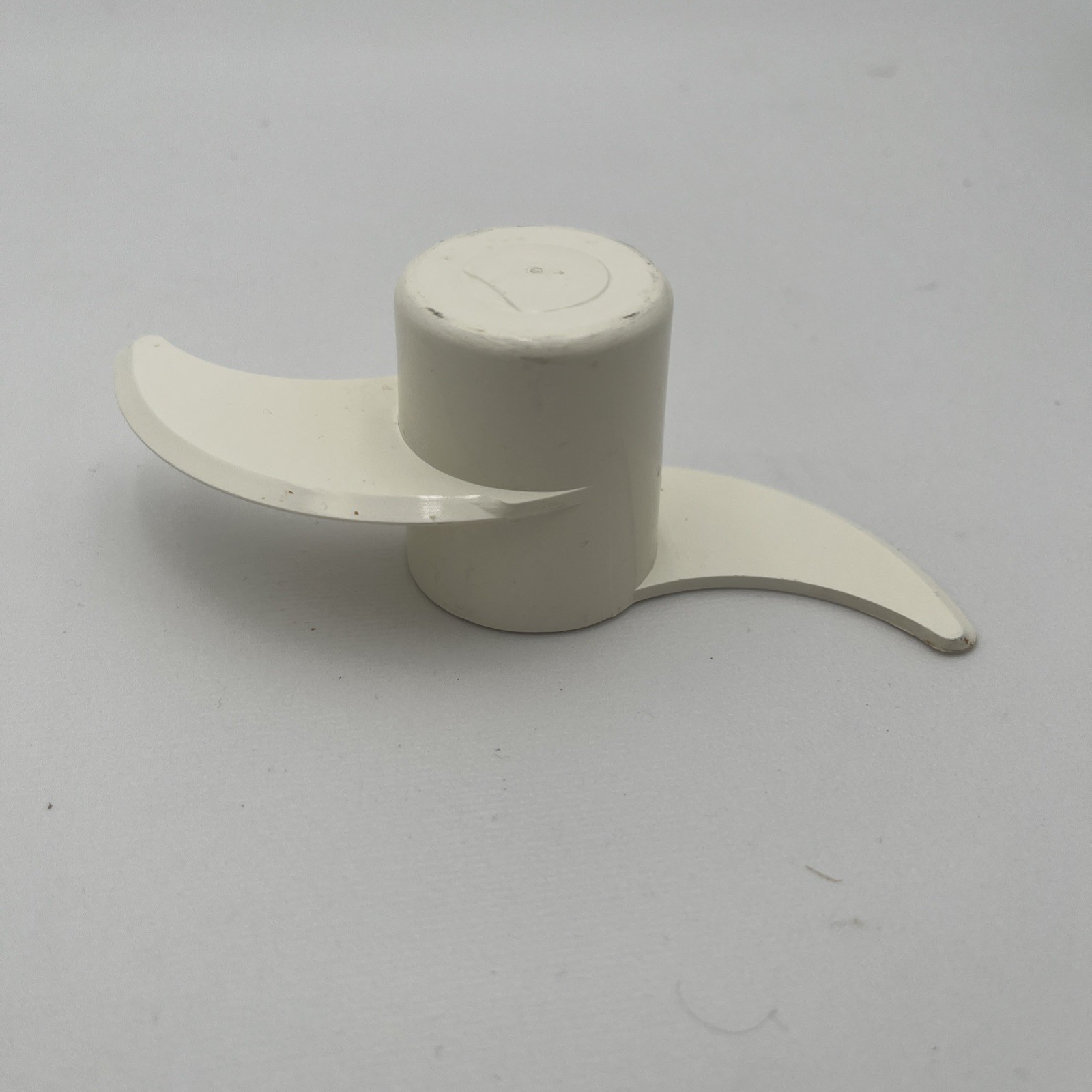 Vintage Kitchen Aid Food Processor Replacement Part KFP400 Dough Blade Off White