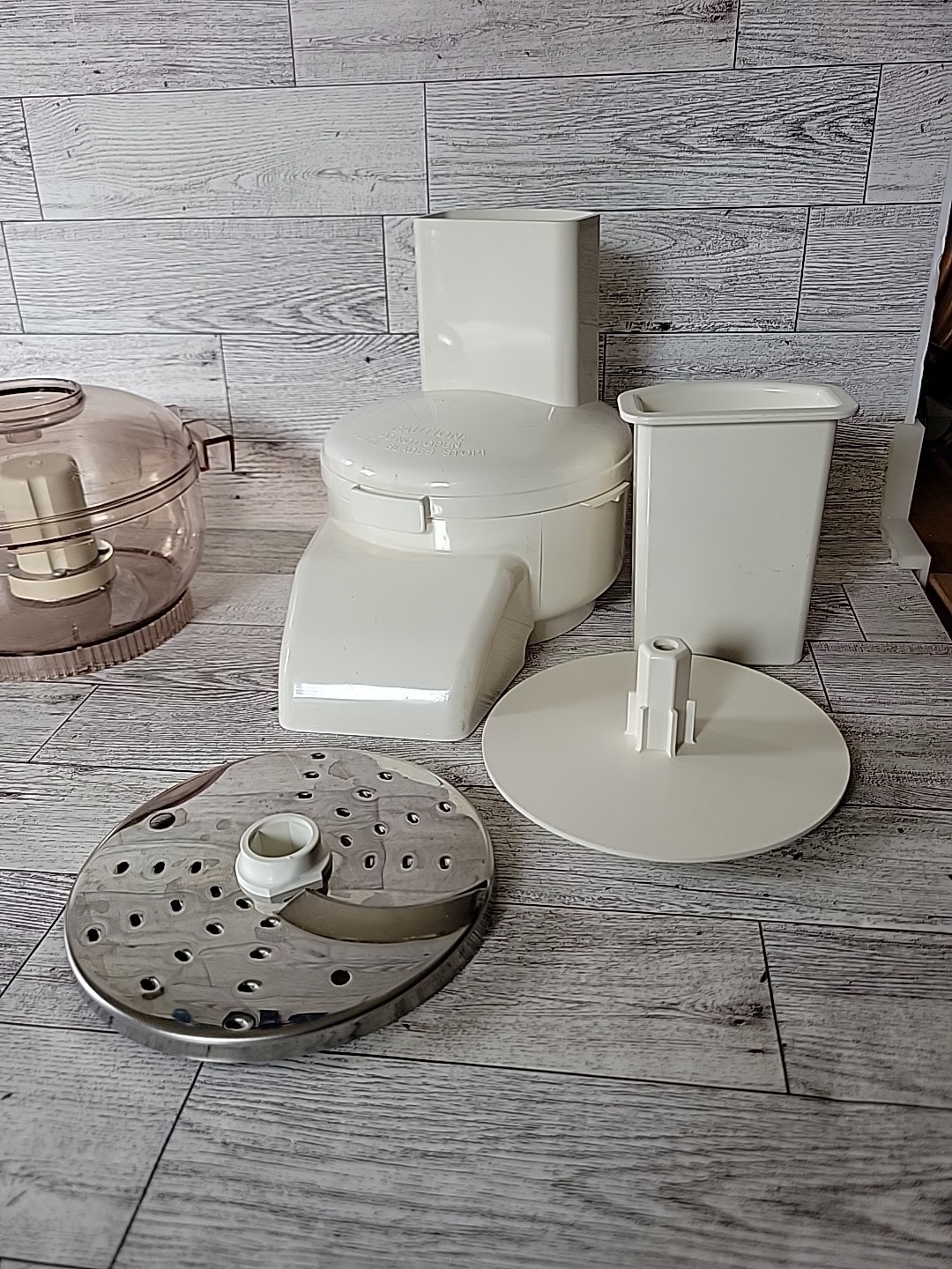 Sunbeam Oskar 14081 Food Processor FRANCE Work Bowl Lid Chopper Chute Blade Base