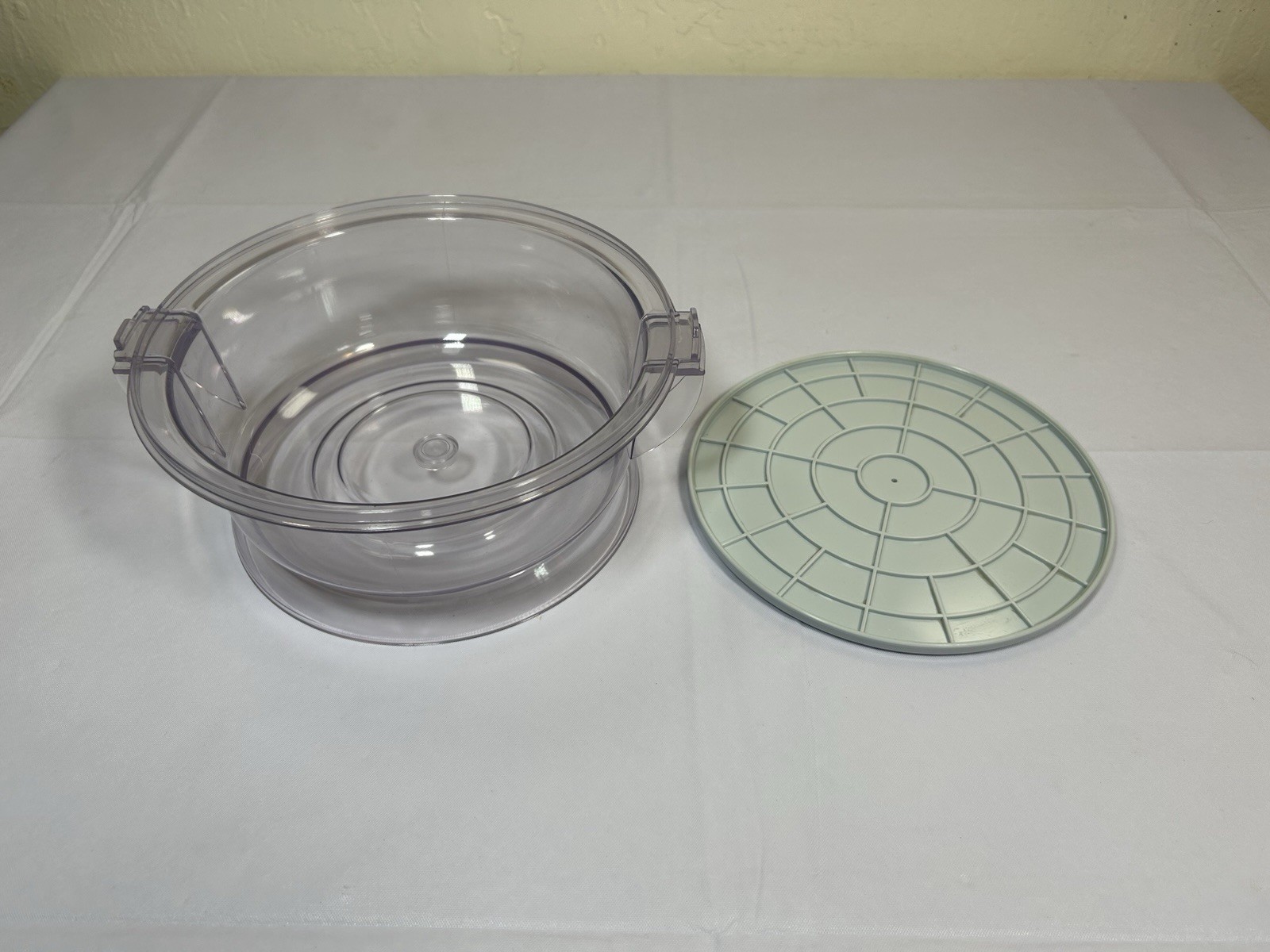 Hamilton Beach Change a Bowl Food Processor Model 70800 Work Bowl w/ Base
