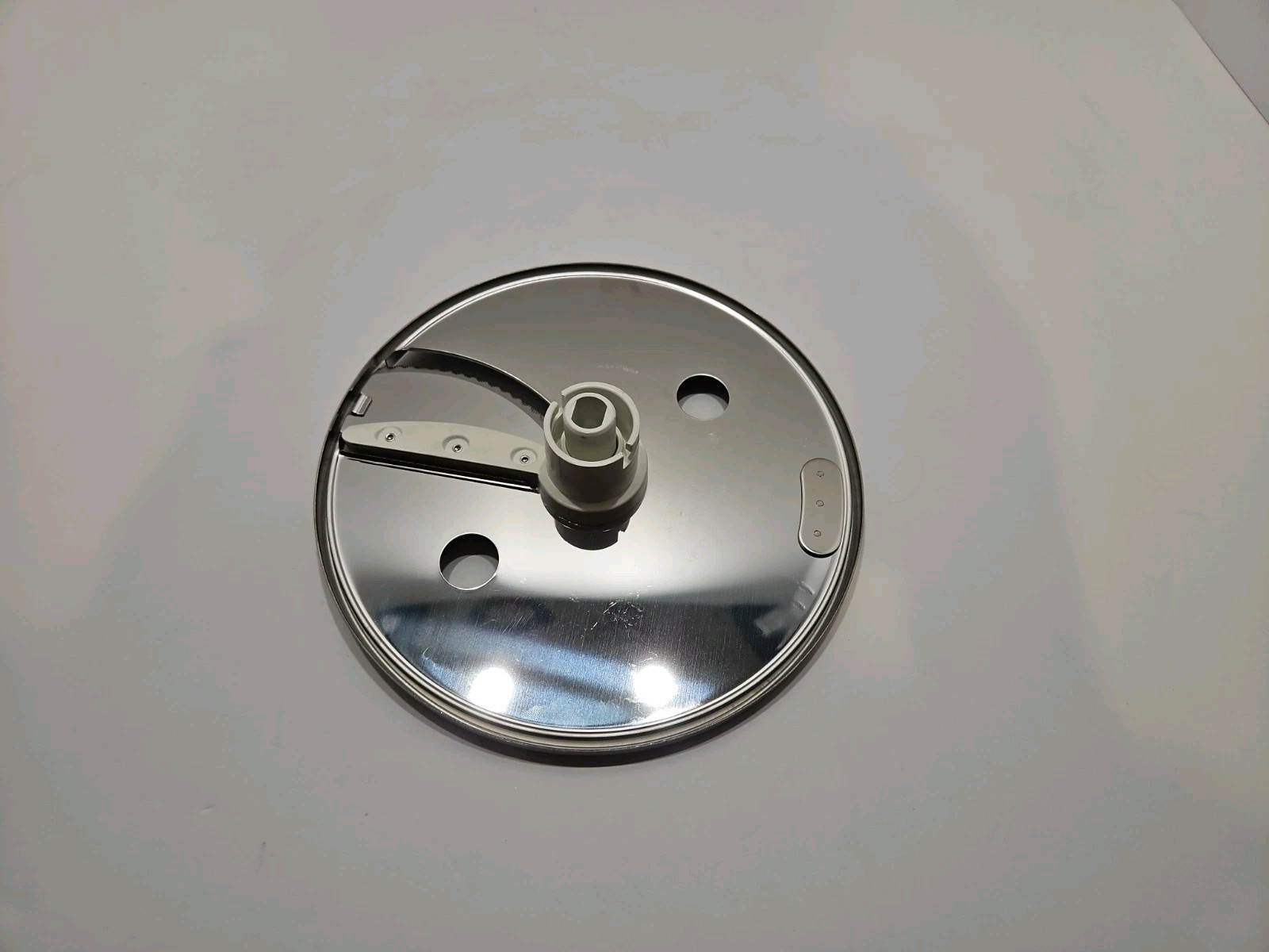 KitchenAid Adjustable Slicing & Reversible Shredding Disc Set w/ Case –Very Good