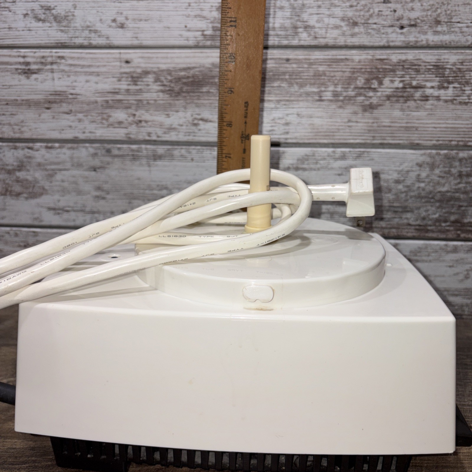 CUISINART DLC-7 Super Pro Food Processor Motor Base Tested & Works!
