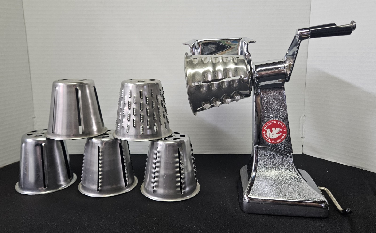 Health Craft food processor hand cranked slicer shredder 6 cones