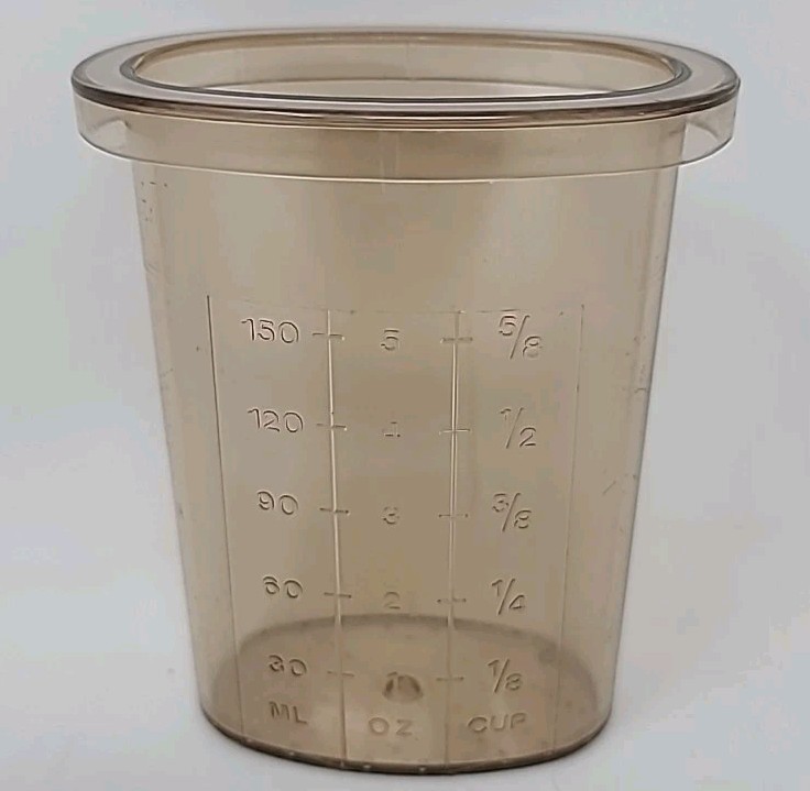 Regal La Machine I 1 Model V813 Food Processor Replacement Part Pusher Cup Only