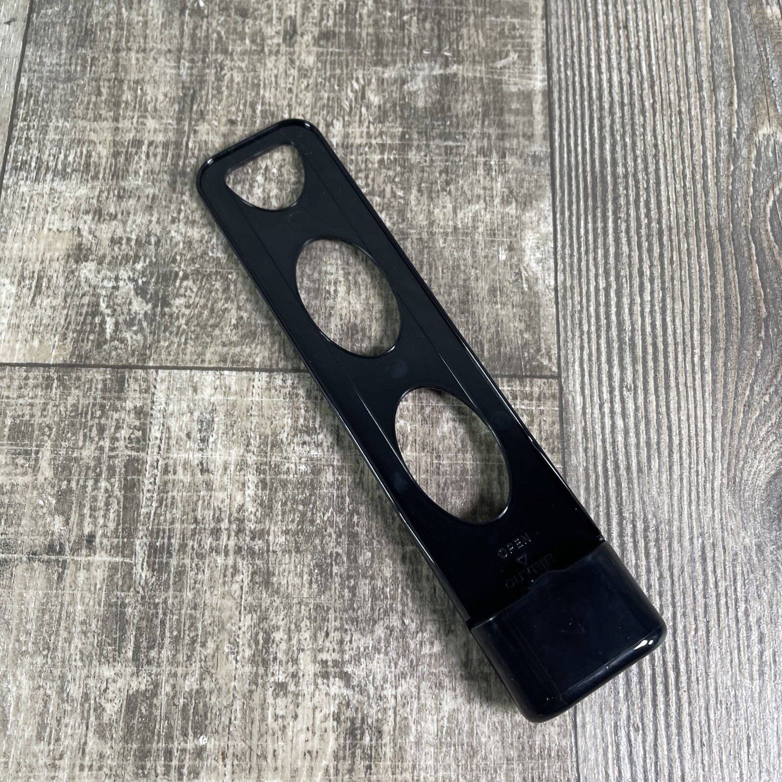Cuisinart 12 Cup Coffee Center & Single-Serve Brewer SS-15 Part Carbon Holder