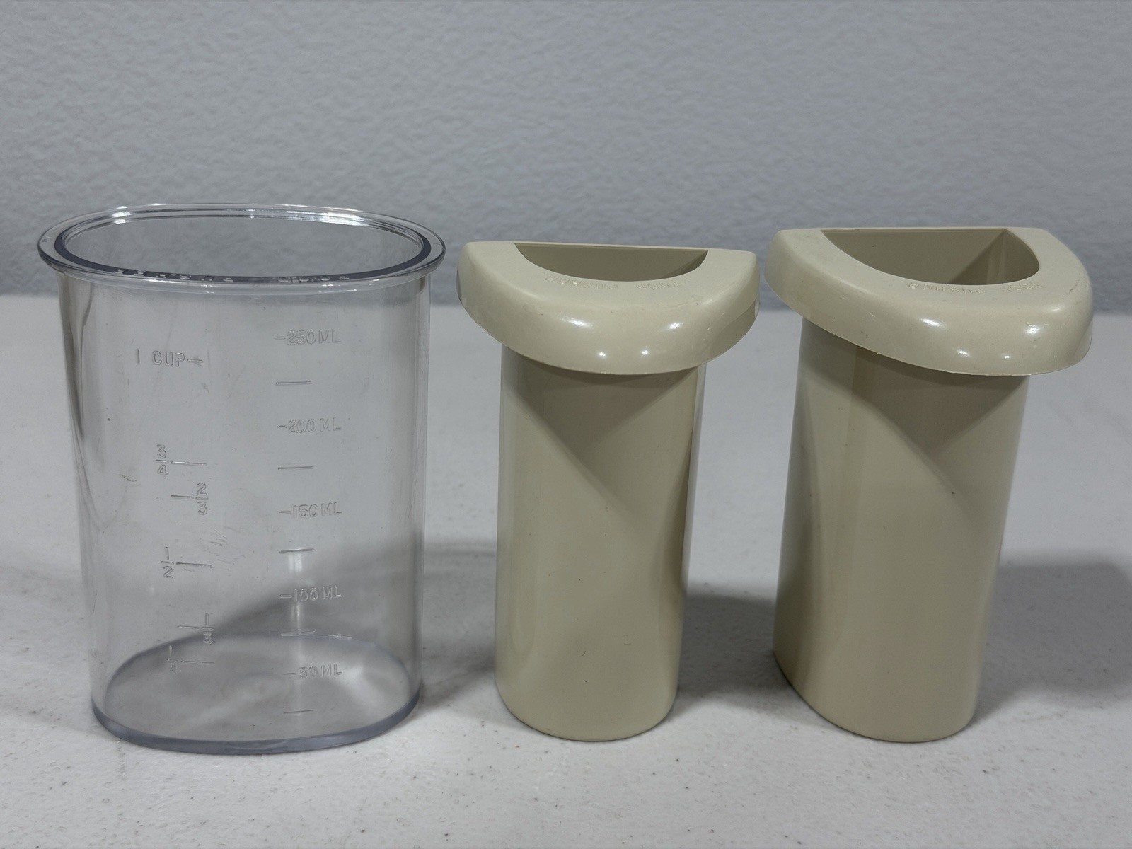 OSTER REGENCY KITCHEN CENTER FOOD PROCESSOR BASE, LID, CHUTE, 4 BLADES PUSHER