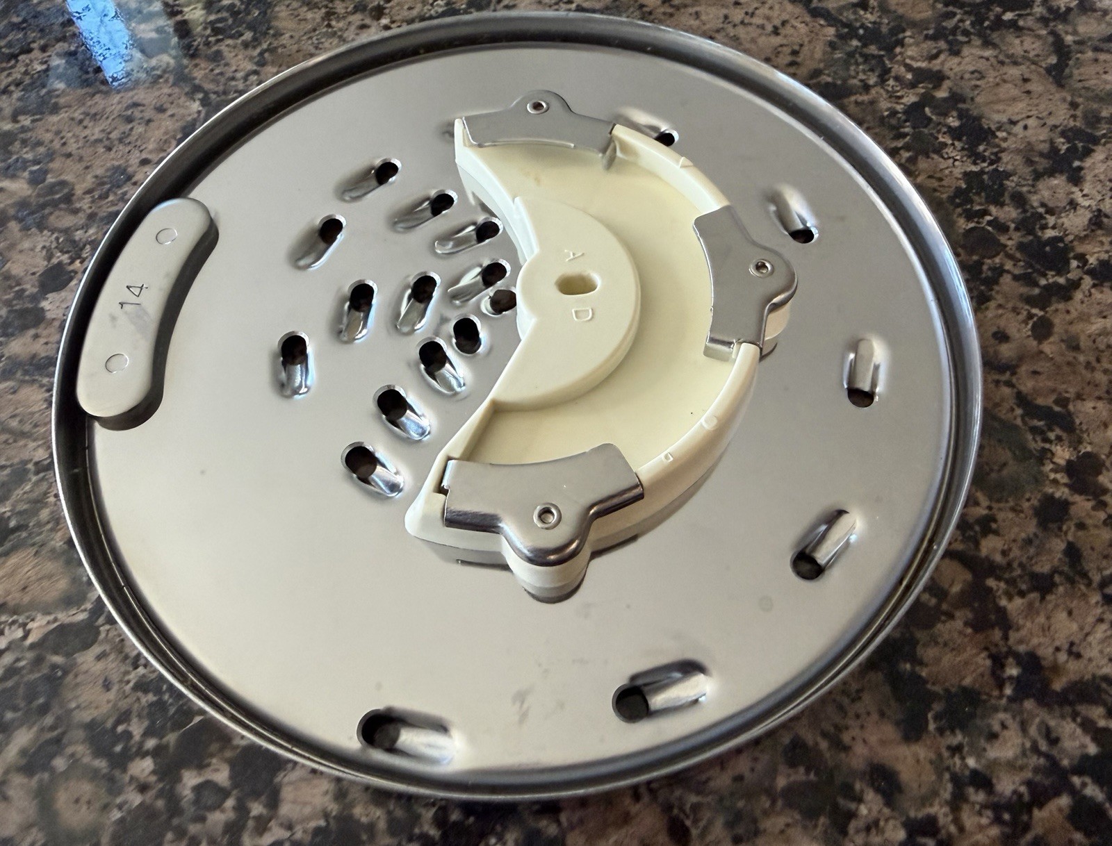 2 Cuisinart DLC-7 Blades Replacements DLC-044TX 4MM DLC-037TX Med New Open Box