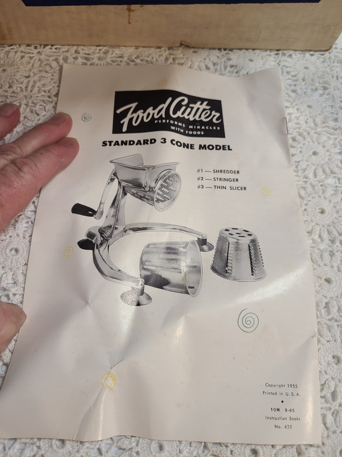 NIB 1955 Salad Maid Foodco Fruit & Veggie Cutter Machine 3 Cone Model W/Manual