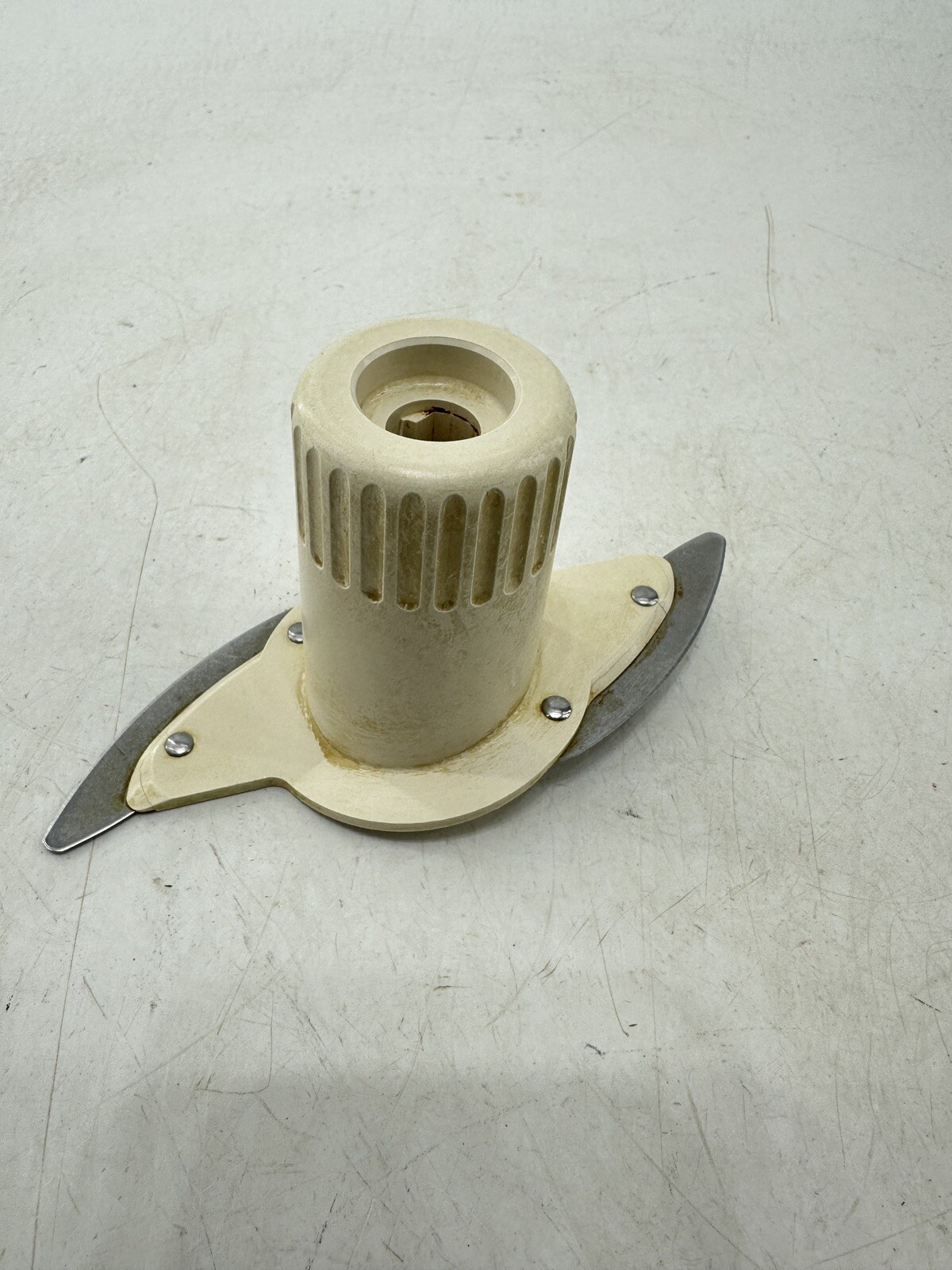 Vintage GE General Electric REPLACEMENT PARTS Food Processor D1FP1B Blade