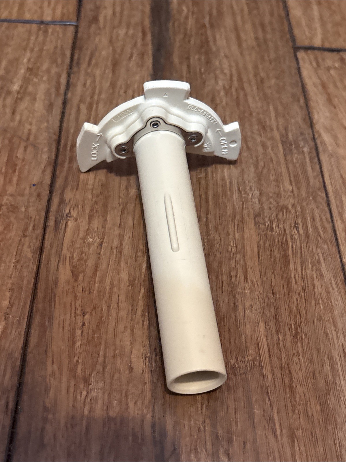 Cuisinart DLC-8 Food Processor Disc Blade Stem Replacement Part Genuine OEM