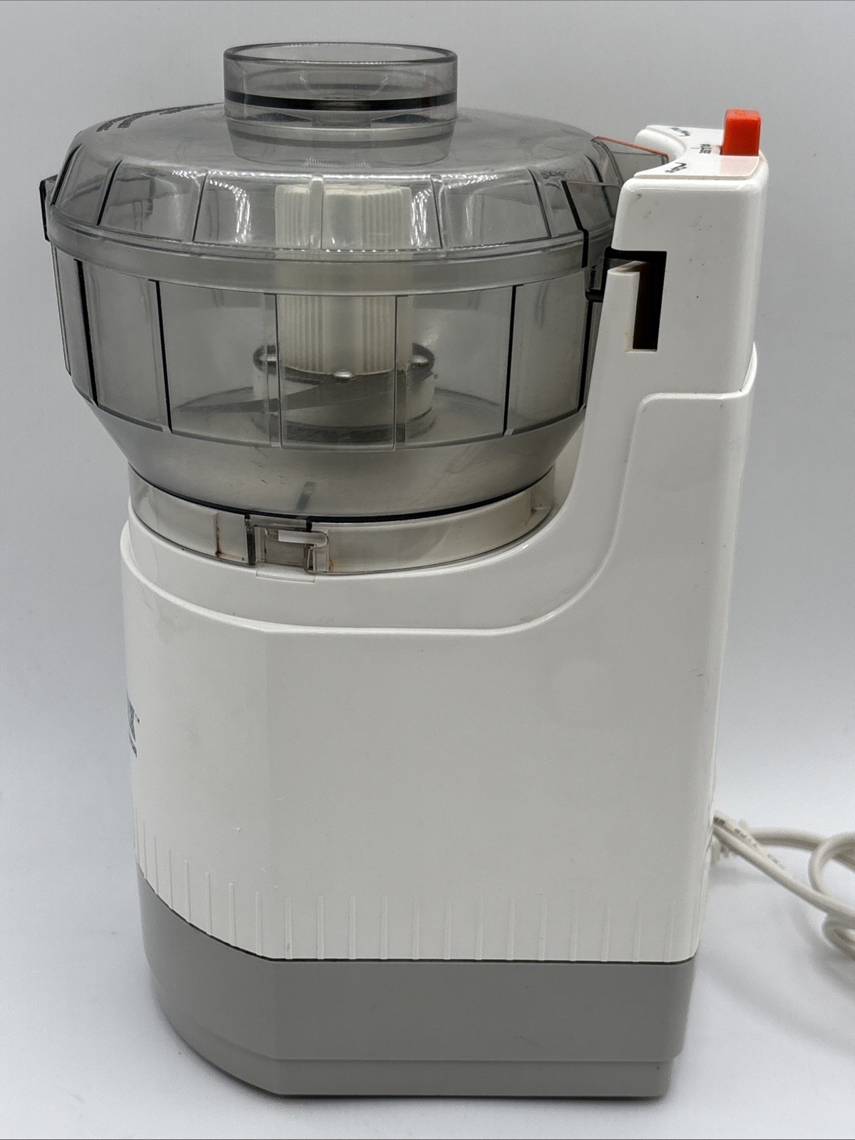 PRESTO Minnie Max Compact Food Processor Model 0290001 Electric Removable Cup