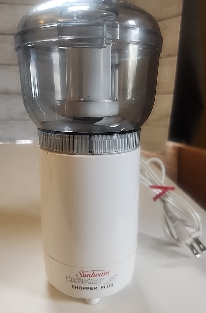 Sunbeam 14131 Oskar Jr. Chopper Plus Mini Food Processor Chopper -Tested