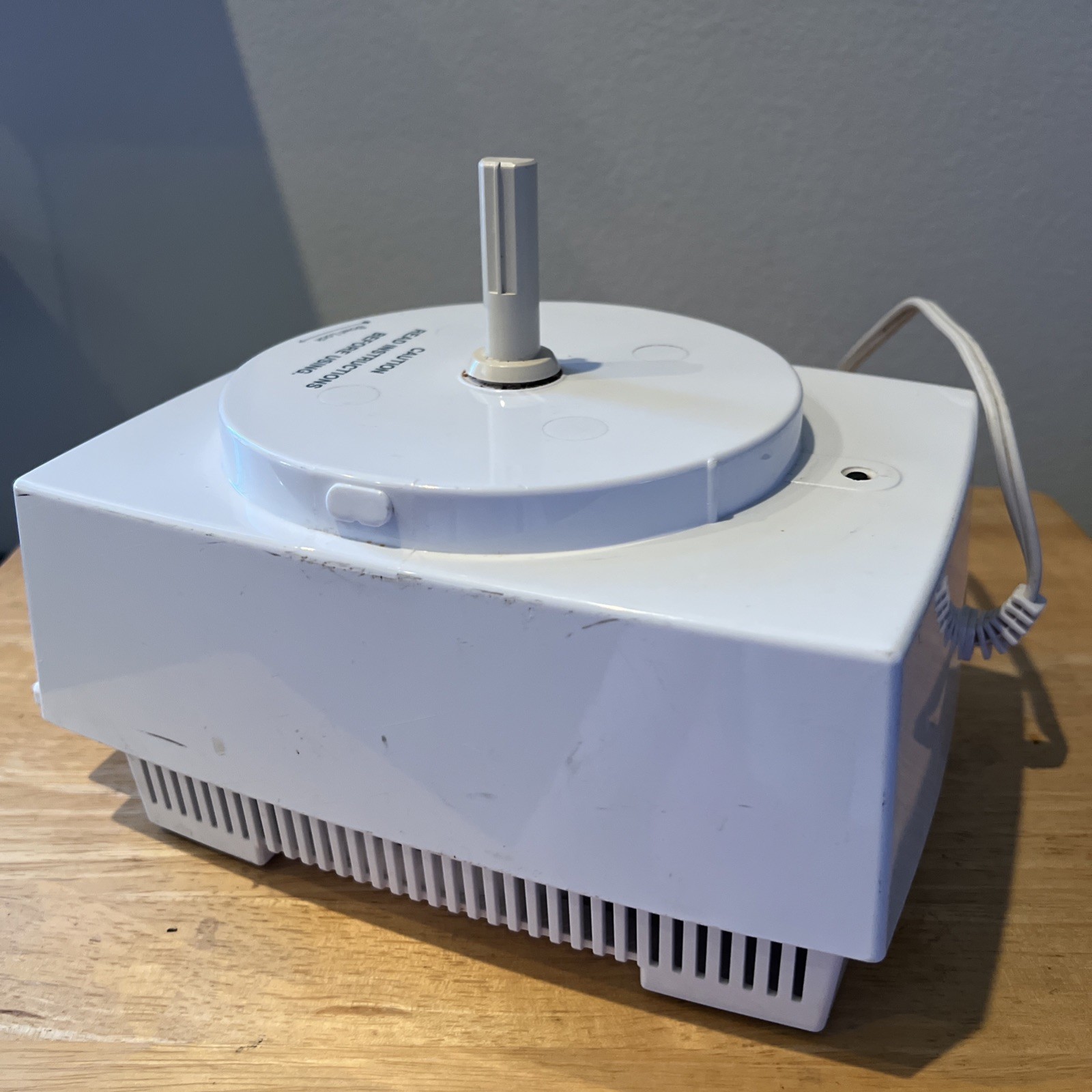 Cuisinart Pro Custom 11 Food Processor White Base DLC-8S TX (Type 28)Not Working