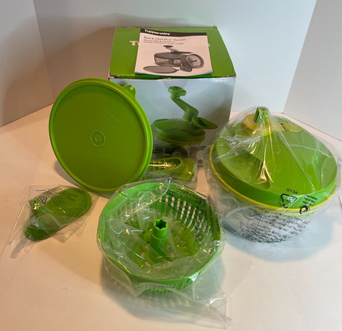 Tupperware Quick Chef Pro System Food Processor Open Box Green Basket Spinner