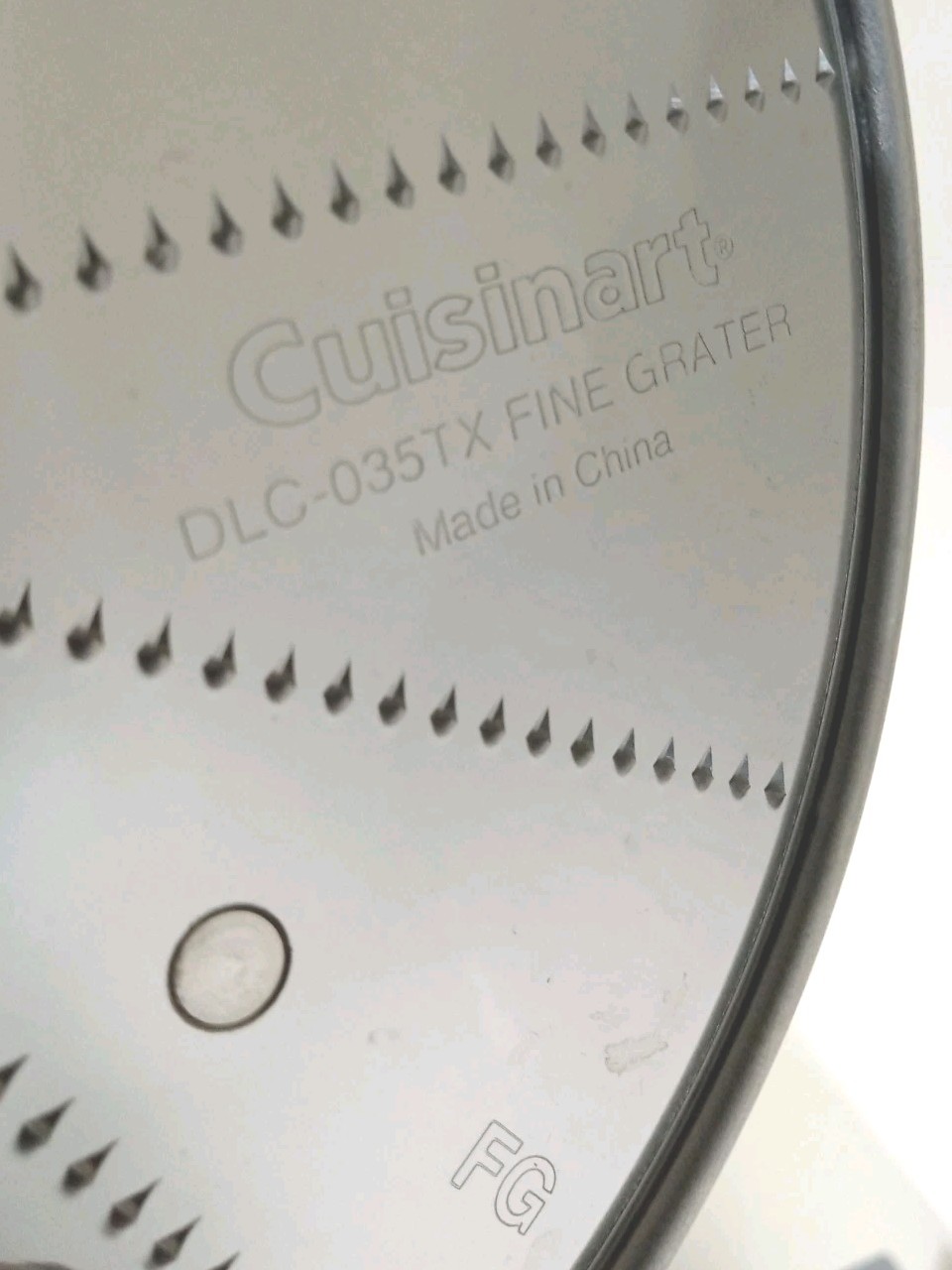Cuisinart DLC-7 Food Processor 3 Disc Blade Set with BDH-2 Lock Storage Case