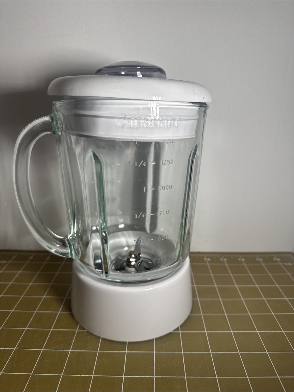 Cuisinart Smart Power Duet BFP-703 Replacement Glass Blender Pitcher Jar 40 Oz