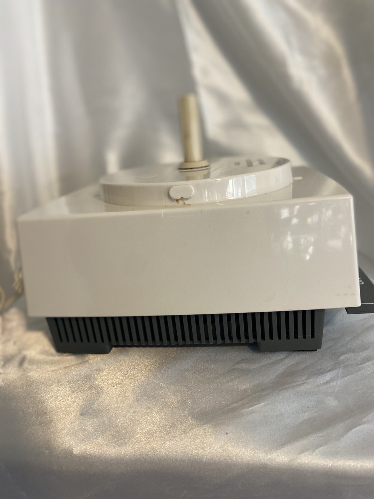 ￼ Cuisinart pro custom 11 motor base great condition