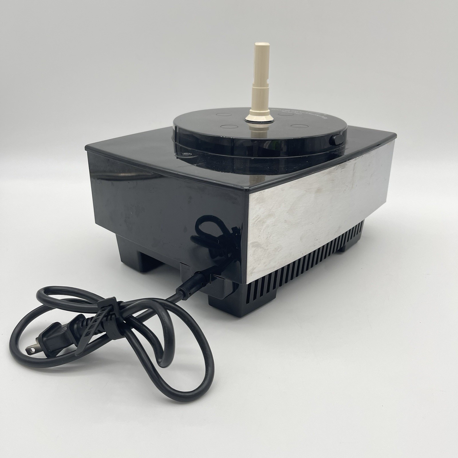 Cuisinart Custom 14 Food Processor DFP-14BCN Motor Base Replacement Part *VIDEO*