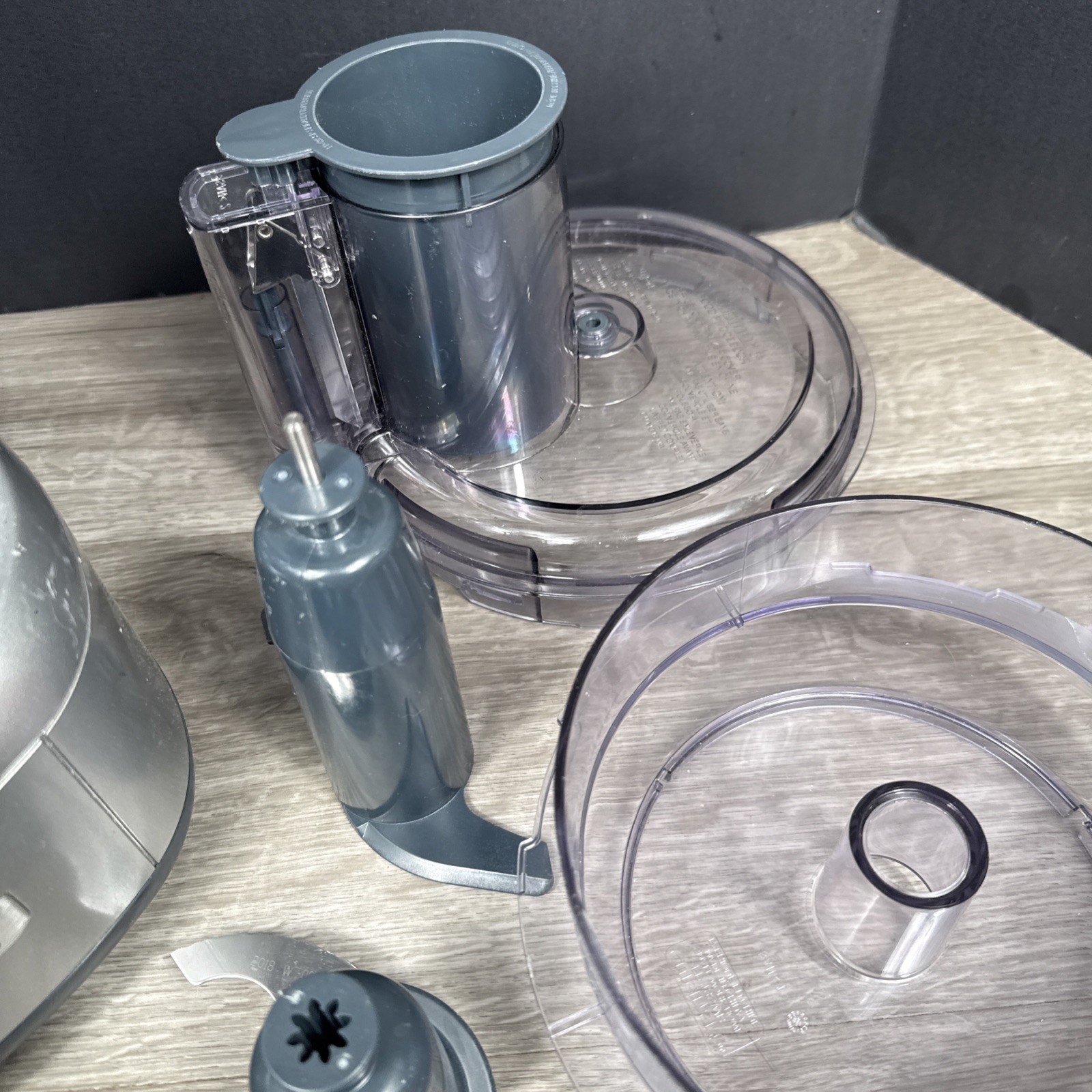 Cuisinart Elemental 13 Cup Food Processor CFP-26SVPC w/ Accessories