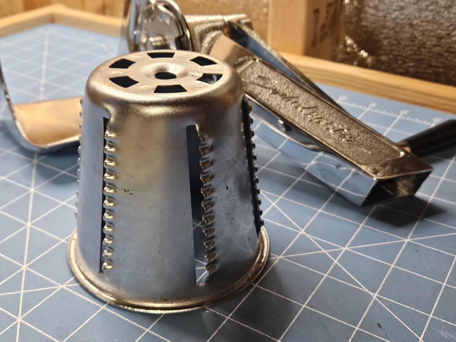 SALADMASTER Hand Food Processor w/ 1 Cone (#5) W/O Base Slicer Grater Stainless