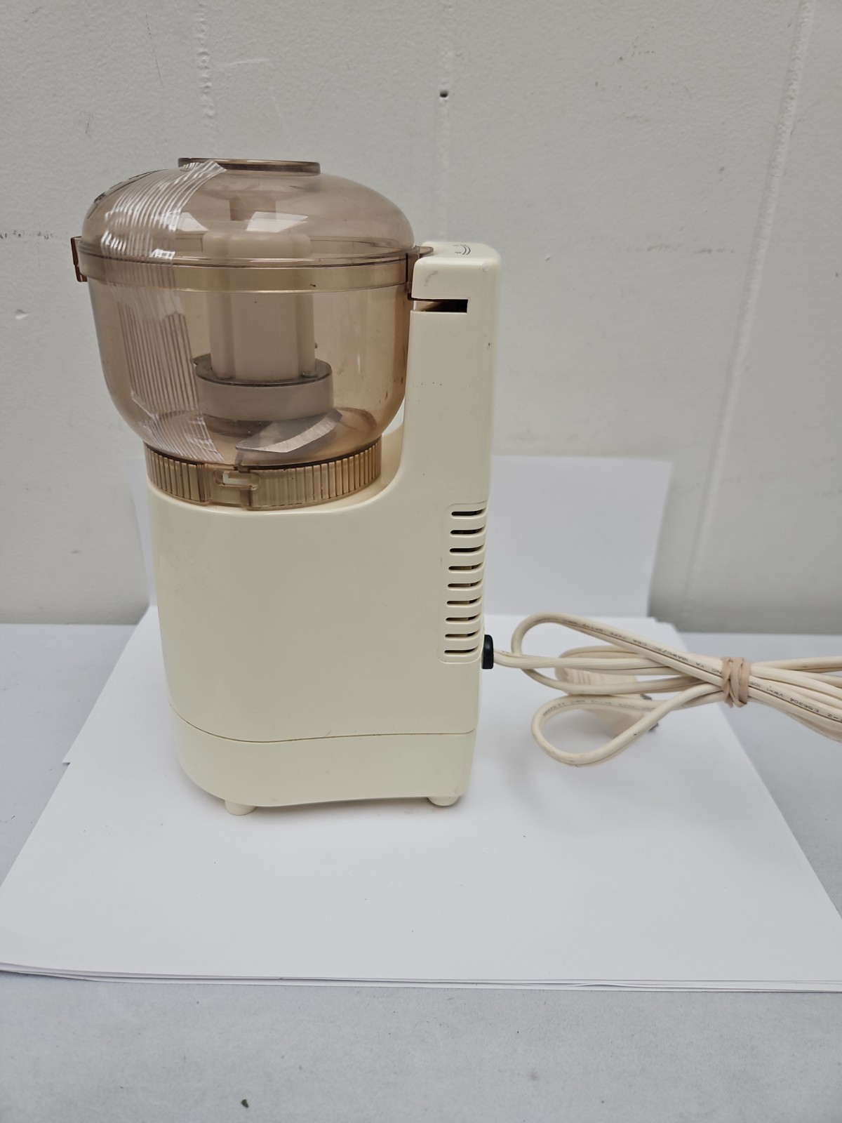Sunbeam Oskar Jr Chopper Plus Mini Food Processor 14131 White TESTED & WORKING!