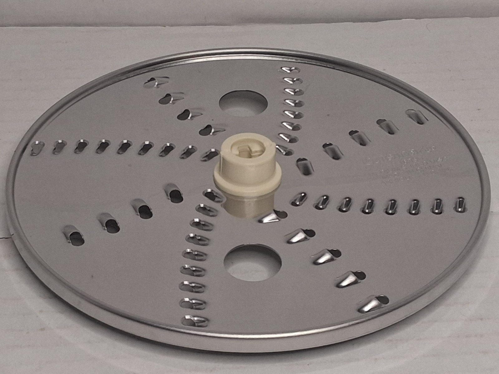 Cuisinart FP-14 FP-16 Food Processor Blades w/ Case Incomplete