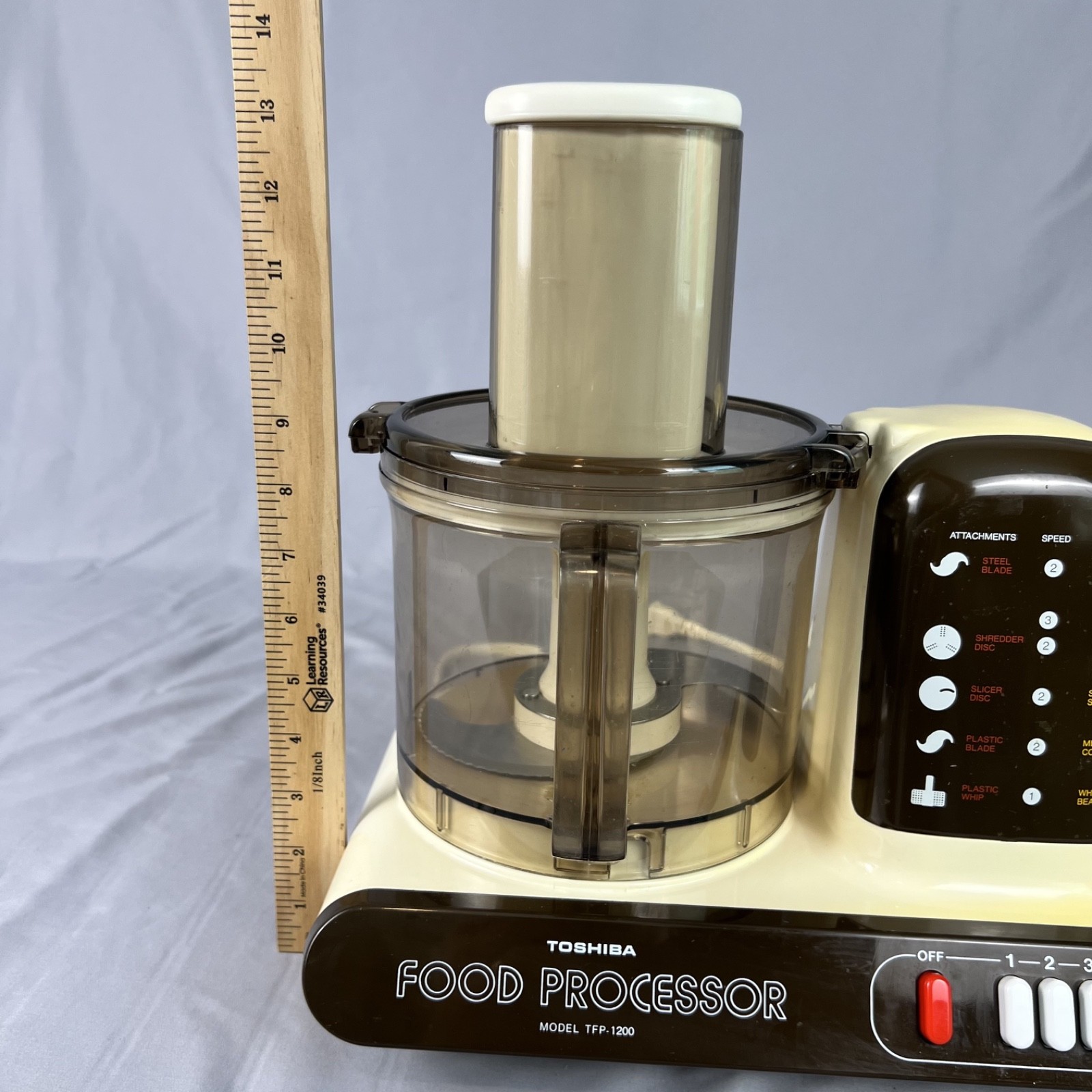Toshiba Food Processor TFP‑1200 Japan Vintage Tested Works S Blade & Pusher