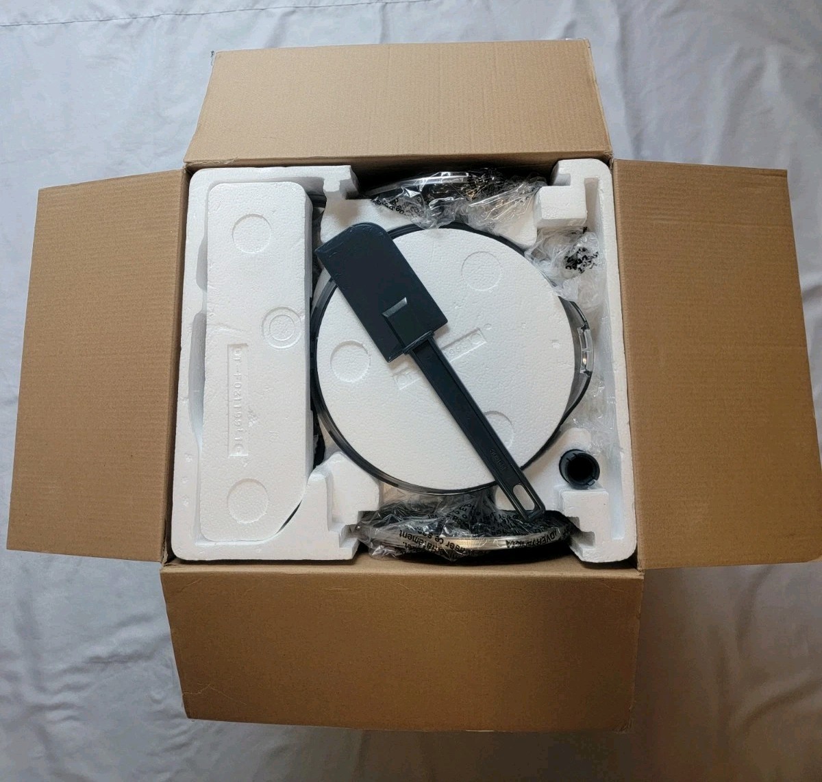 Cuisinart 12-Cup Die-Cast Food Processor CFP-24DCNGMPC NEVER USED- OPEN BOX